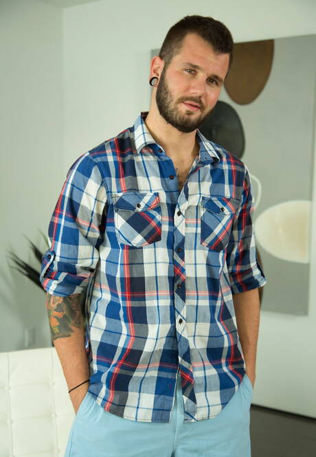 Hot guys Grayson Lange, Johnny Hill and Chad Piper banged each other