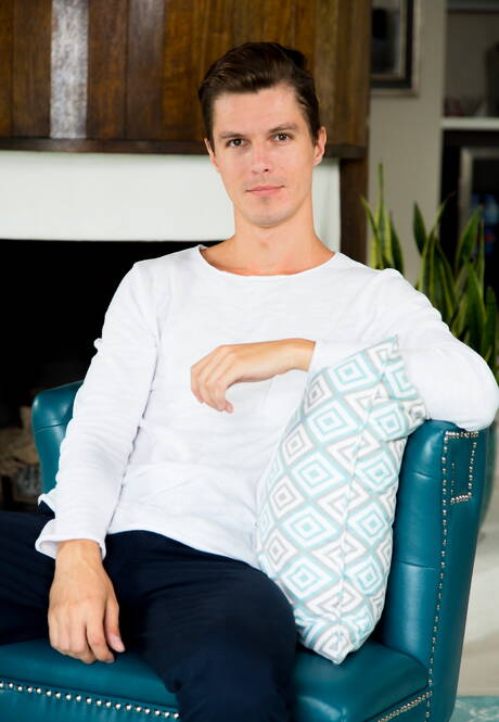 Hot american dudes tough guy Roman Todd and young boy Alex Chandler drilling an ass