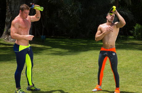 American stud Connor Maguire and latin superstud Ray Han have a hot couple sex outside