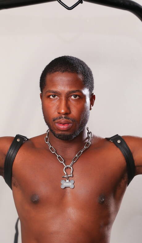 Black husky guy Jp Richards and canadian strongman Caleb King fuck interracial ass after sucking cock