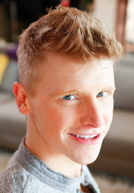 Hot american boys well-built Alex Tanner A and hunky guy Bridger Watts in hot homosexual scene