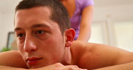 Reality porn with sexy and hairy Hope and twink bisexual Drake