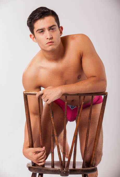 Two american guys husky guy Andrew Fitch and hunky guy Jacob Ladder get naked and showing tight butt