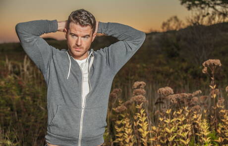 American otter Alexander Greene and irish hairy bear Brendan Patrick posing nude on the beach