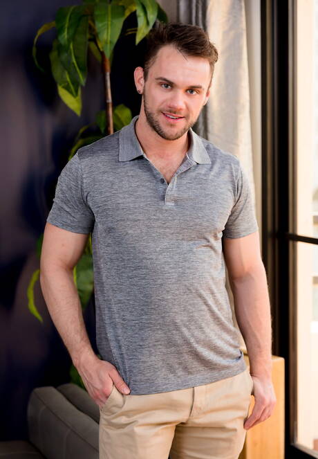 Nice american boys beefy Mathias and mature bear Blaze Austin fuck ass after sucking