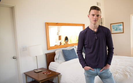 Hot american dudes hunk Scott Finn and stud Spencer Laval fuck ass after blowjob