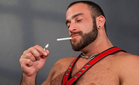 Nice american buddies well-built Troy Daniels and strongman Spencer Reed have a hot couple sex