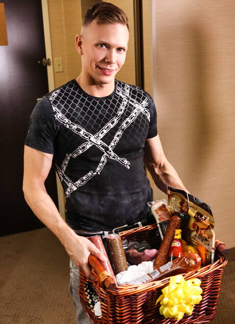 Canadian superstud Ethan Chase and canadian hunk Dustin Holloway in hot homosexual action