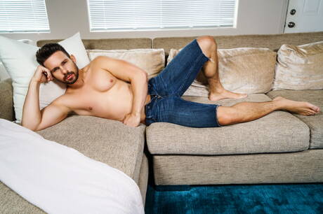 American hunk Casey Jacks and beefcake Blake Ryder in hot anal sex