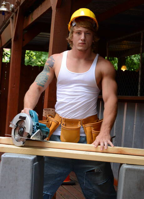 Johnny, Cameron, Tom, Brad, Matthew in hot bang outdoor