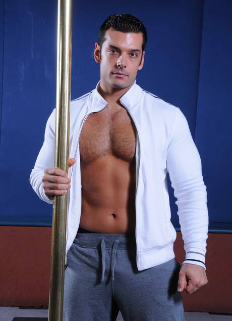 Cuban bull Marcus Ruhl and american otter Jack King have a good sex