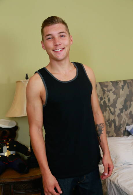 Hot american boys strongman Cole Weston and hunk Elye Black fuck ass after blowjob