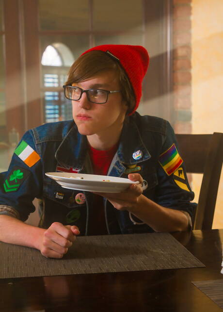 American strongman Max Carter and hot twink Dustin Cook in spanking session