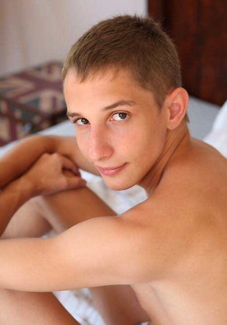 Solo Pics