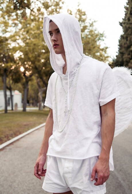 Hot Allen King, Colby Keller and Sean Ford drilling an ass outside