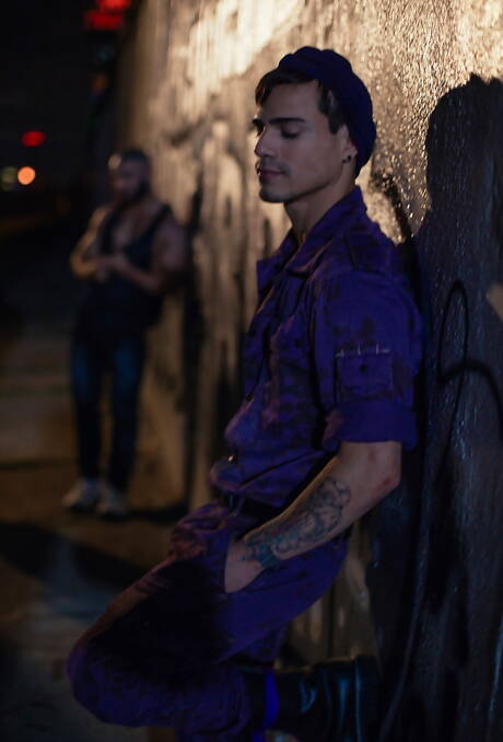 Arad WinWin, Dato Foland, Francois Sagat, Levi Karter in rare BTS photos