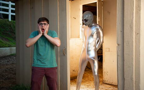 Two american guys twink Ryan Jordan and beefy Will Braun drilling an ass