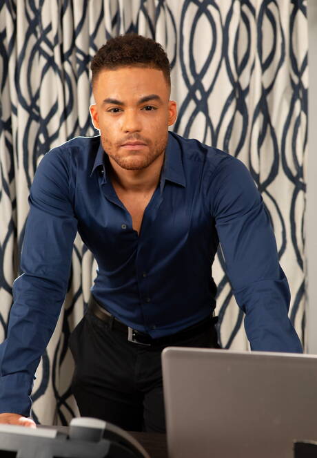 British beefy Michael Boston and american hunky guy Beaux Banks sucking and screwing each other