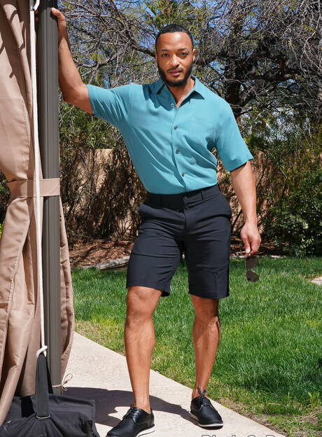 Shameless guys Dillon Diaz, Mac Savage and Romance in hot 3some interracial anal sex outside