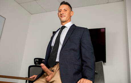 Two american boys well-built Brandon Anderson and husky guy Jax Thirio in hot ass fuck action