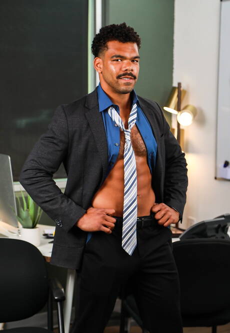 Shameless guys Scott Finn, Elliot Finn and Brock Johnsyn banged each other