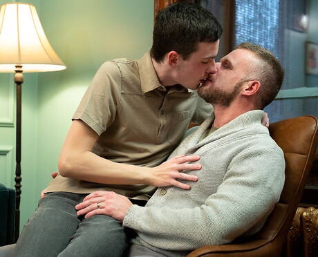 Marcus Rivers, Tucker, Brian Bonds, Myott Hunter have a good groupsex