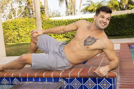 American well-built Brysen and hunky guy Jace make a love in the pool