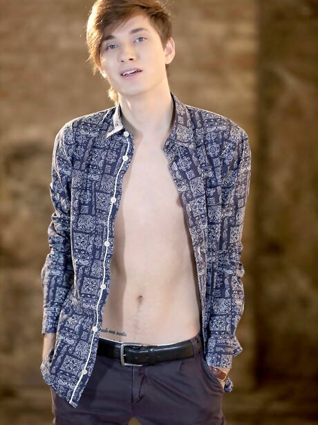 Two czech dudes bull Ennio Guardi and pretty boy Yuri Adamov have a hot sex