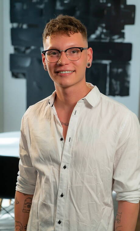 Canadian bear Markus Kage and canadian young Marco Bianchi in hot homosexual scene