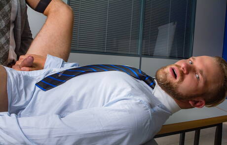 Attractive dude Malek Tobias and hot guy Viktor Rom in hot ass bang