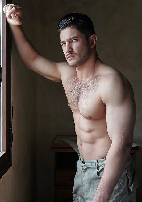 Spanish mature bear Dani Robles and russian well-built Dato Foland have a good anal sex outdoor