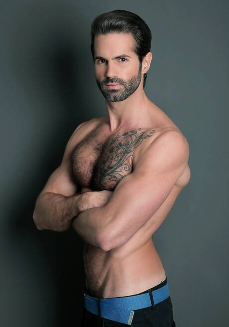 Hot guys Dani Robles, Klein Kerr and Massimo Piano in hot threesome ass fuck action