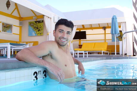 Hunky guy Colton and american hunk Brett Dylan have a hot sex in hot shower