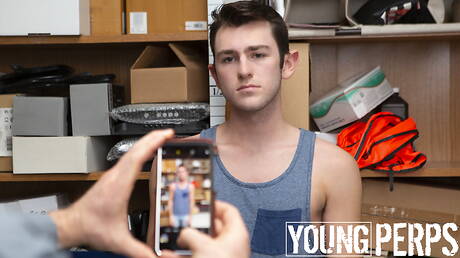 Nice american guys husky guy Pierce Paris and twink Brayden Wolf in hot ass fuck action