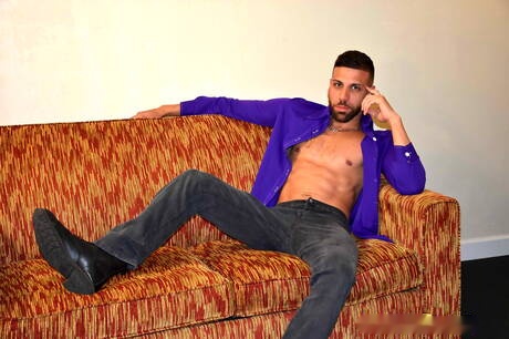 Pretty american boys strong bull Jessie Lee and hunk Fx Rios have a hot sex in bath