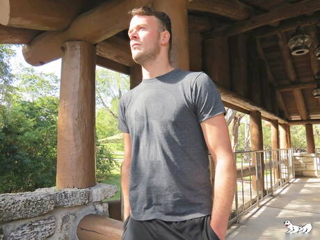 Hunky guy Austin Prince and husky guy Austin Grant in hot ass bang outdoor