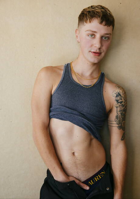 Young boy Saint Daniel and american hot twink Theo Brady make a love