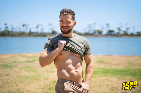 Hot american boys superstud Johnny Donovan and strongman Kyle Denton in hot homosexual action outside