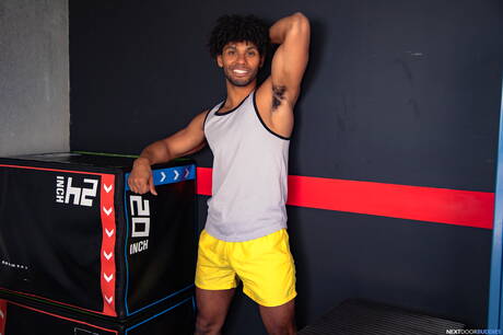 Two american dudes twink Theo Brady and bull Tony Genius have a good interracial anal sex