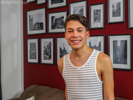 Latino pretty boy Danny Bianchi get naked and showing hot ass